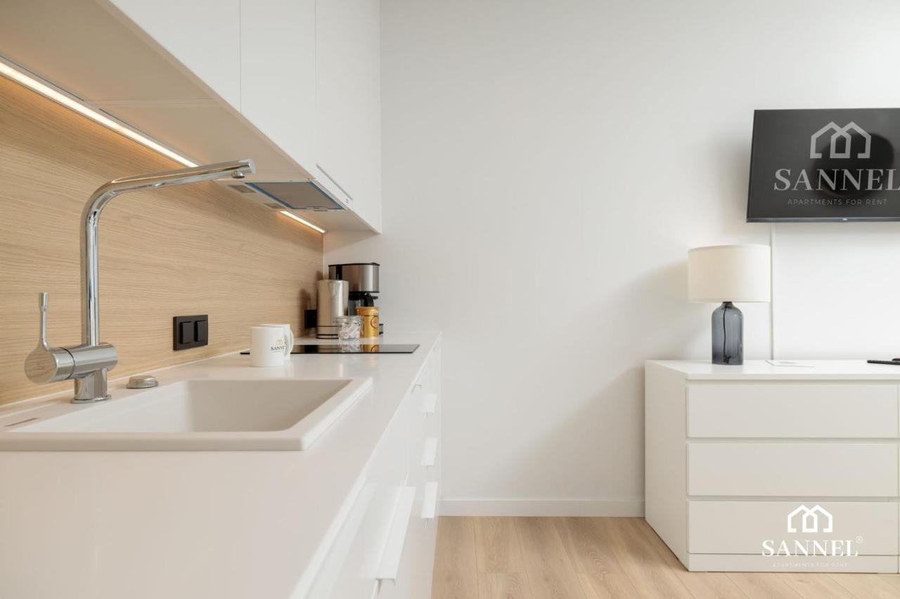 Apartament Horizon Z Dostepem Do Basenow,Strefy Saun,Jacuzzi- Pinea Apartments Pobierowo-Sannel Apartments For Rent エクステリア 写真